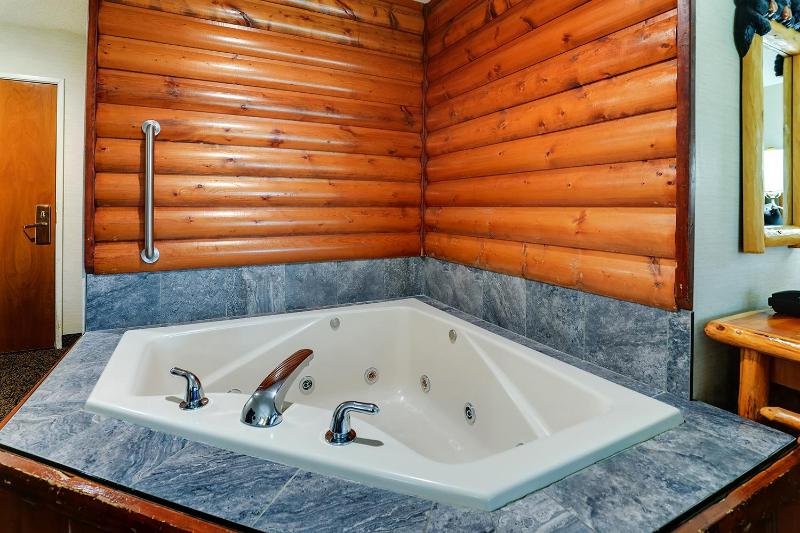 Superior Suite image 3