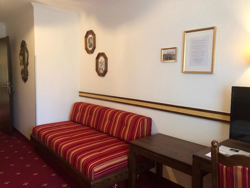 Budget Double Room image 2