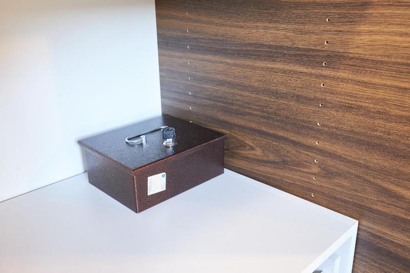 Valentin Deluxe Apartman - image 6