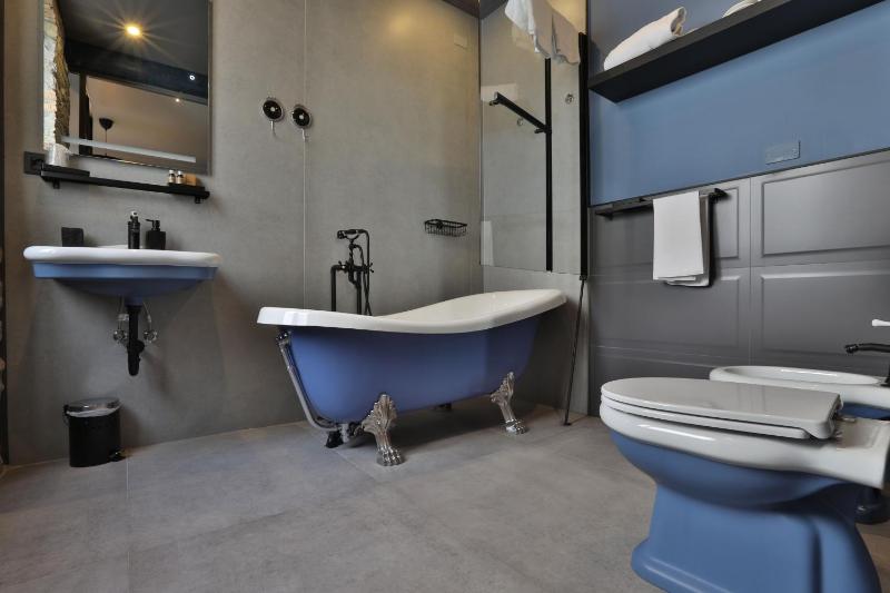 FORVM bijoux ROOMS - image 7