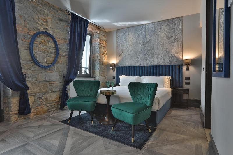 FORVM bijoux ROOMS - image 6