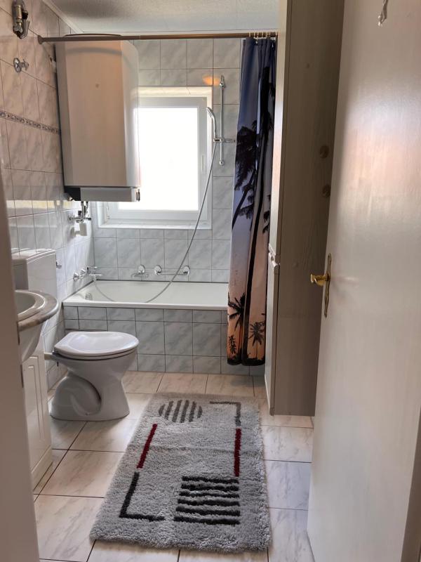 Premium Handwerker- & Monteurzimmer mit Gemeinschaftsbad Images