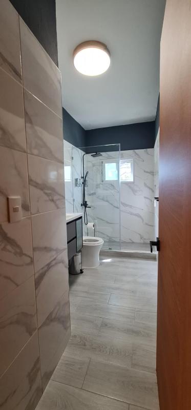 Apartament central frente al mar - image 15