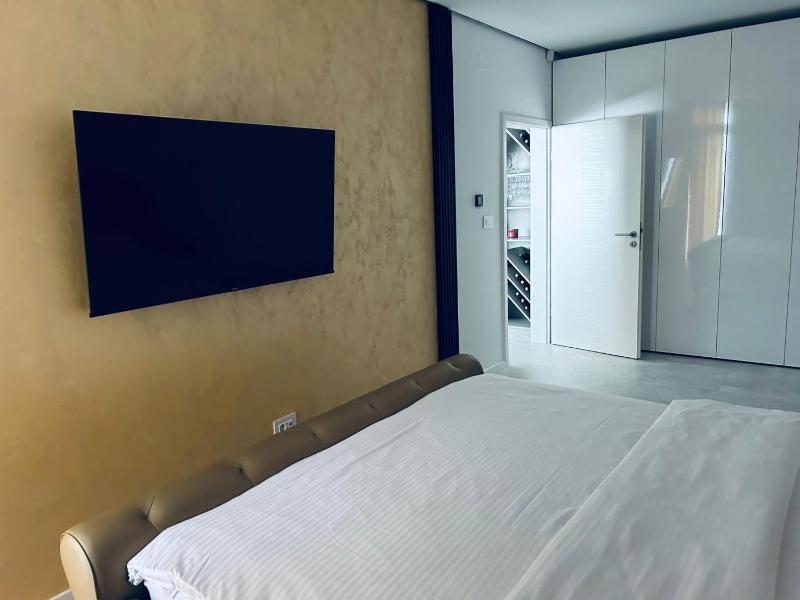 Apartament/penthouse SSARA - image 20