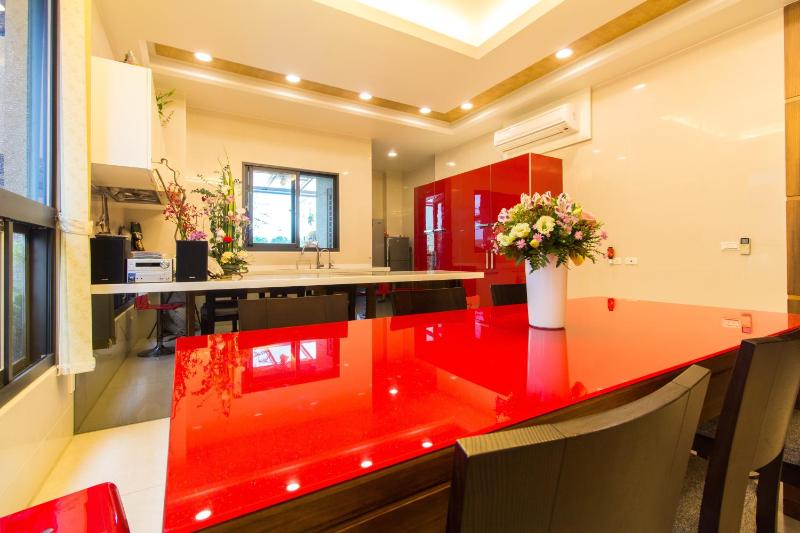 Weiden House - image 21