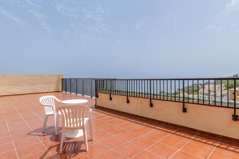 Apartamentos Best Alcazar - image 3