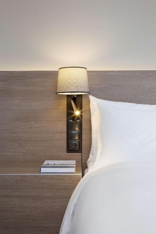 Standard Room image 4
