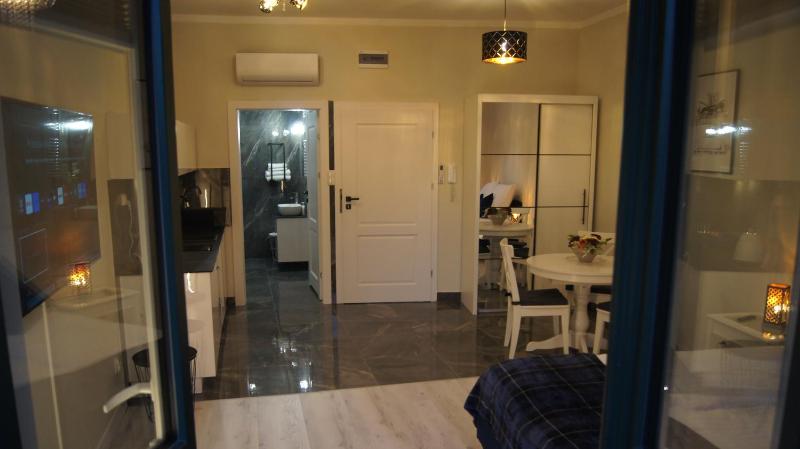 Apartamenty Street 18 - image 30