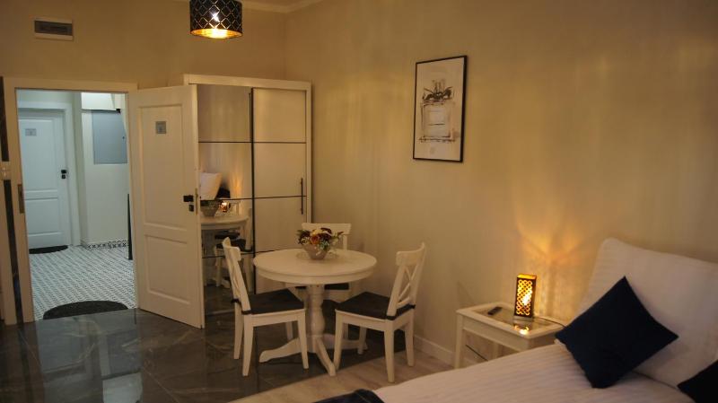 Apartamenty Street 18 - image 13