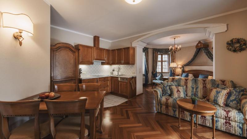Suite image 2