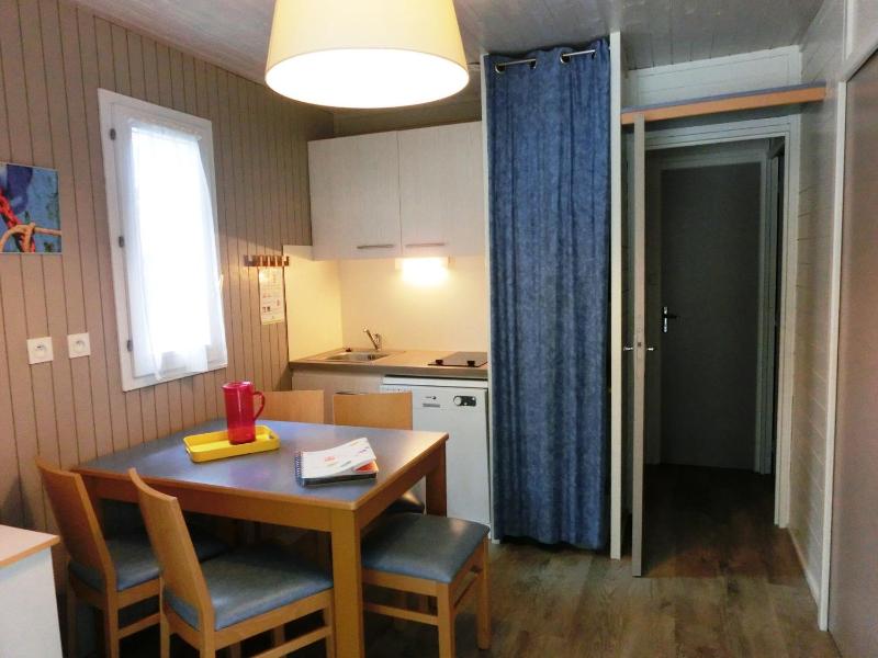 Two-Bedroom Chalet image 3