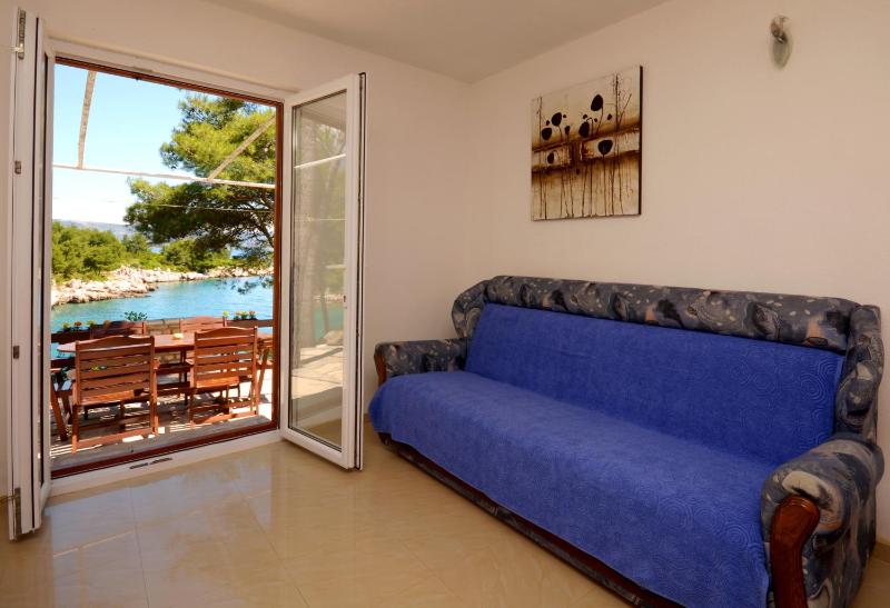 Two-Bedroom Apartment with Terrace and Sea View image 2