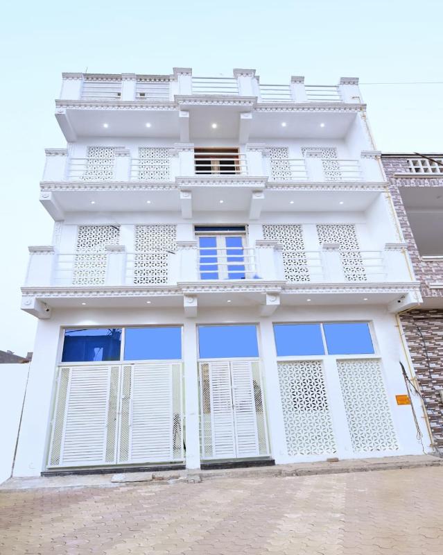 HN PALACE Homestay - image 3
