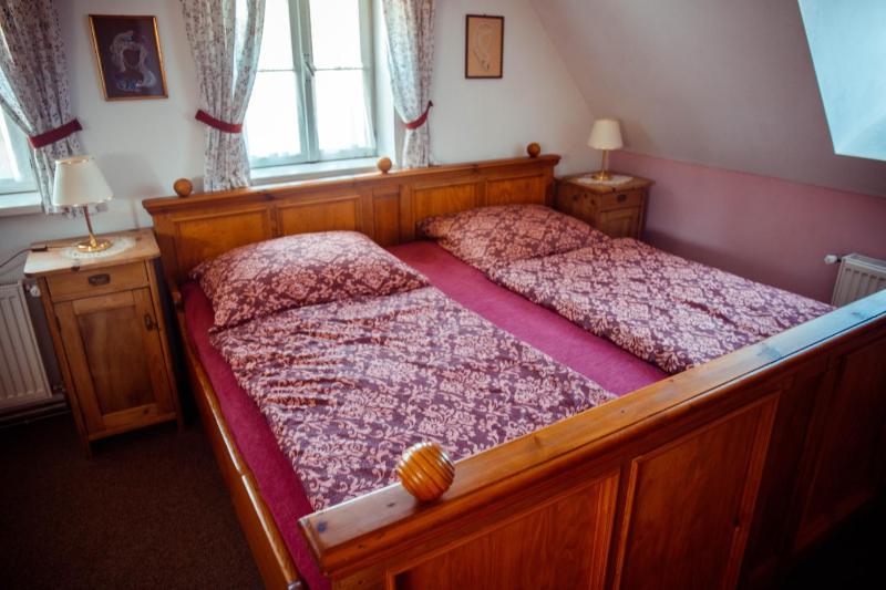 Quadruple Room image 4