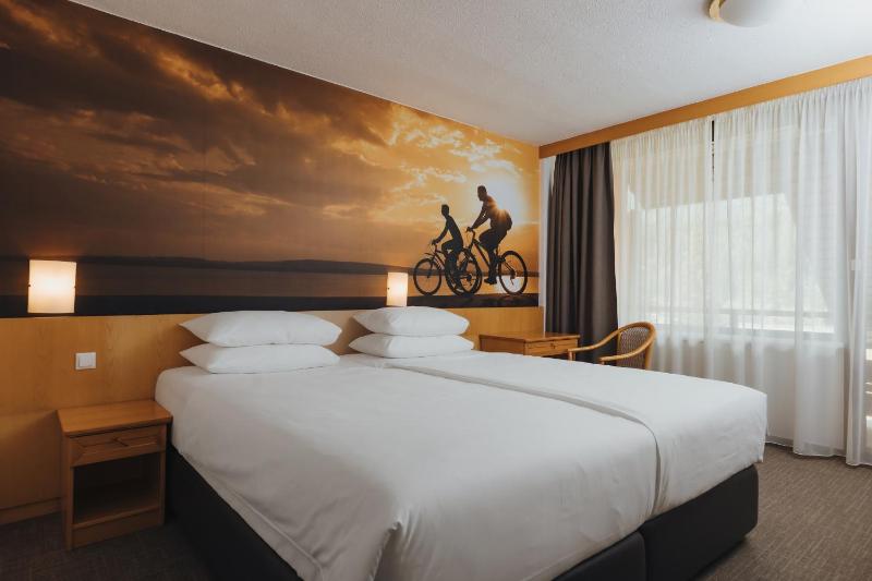 Double Room image 1