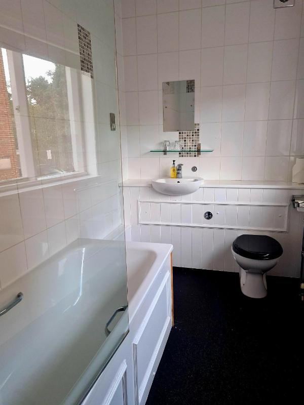 Standard Double Room image 1