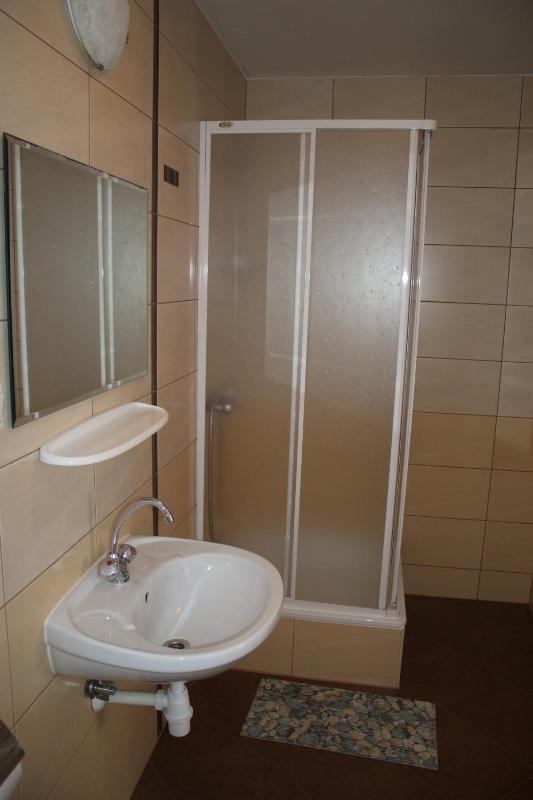 Family Room image 1