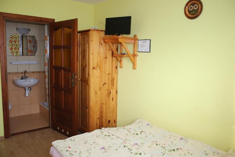 Triple Room image 4