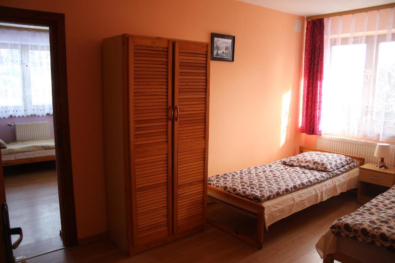 Family Room image 2