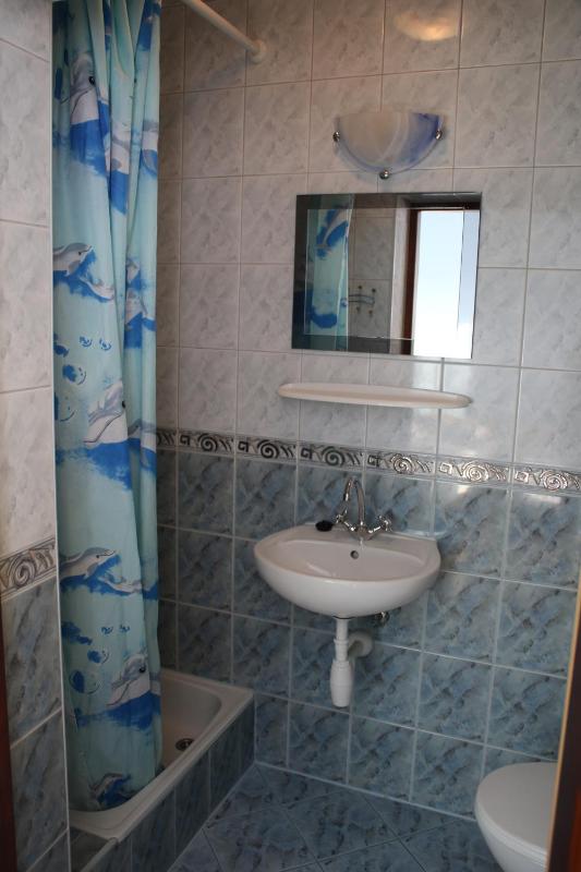 Single Room image 2