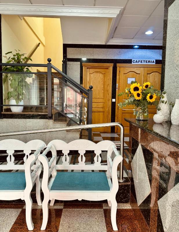 Hotel Reyesol - image 9