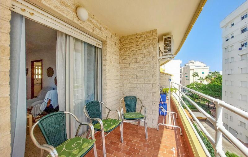 Gorgeous Apartment In Grau I Platja With Wifi - image 7