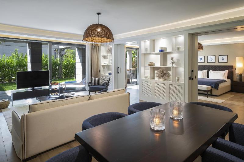 Grand Garden Suite  image 3