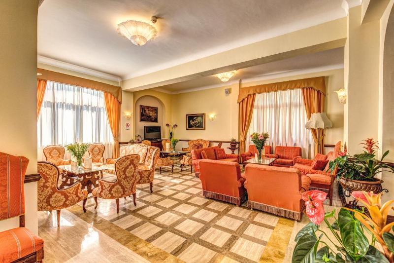 Grand Hotel Hermitage - image 30