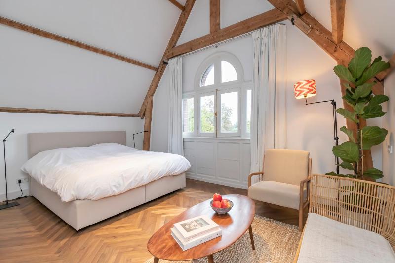 Waldeck Vondelpark 2 bedroom Suites Images