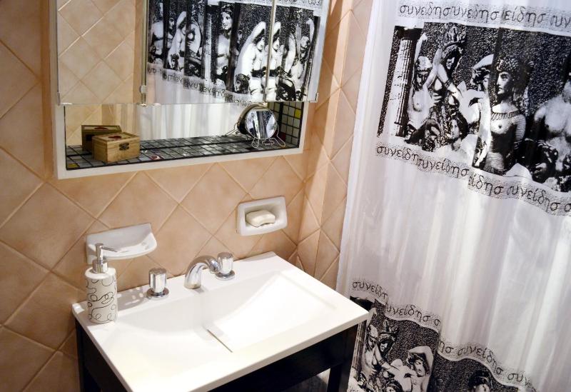 Apartment Dr.Romulo Naon - image 7