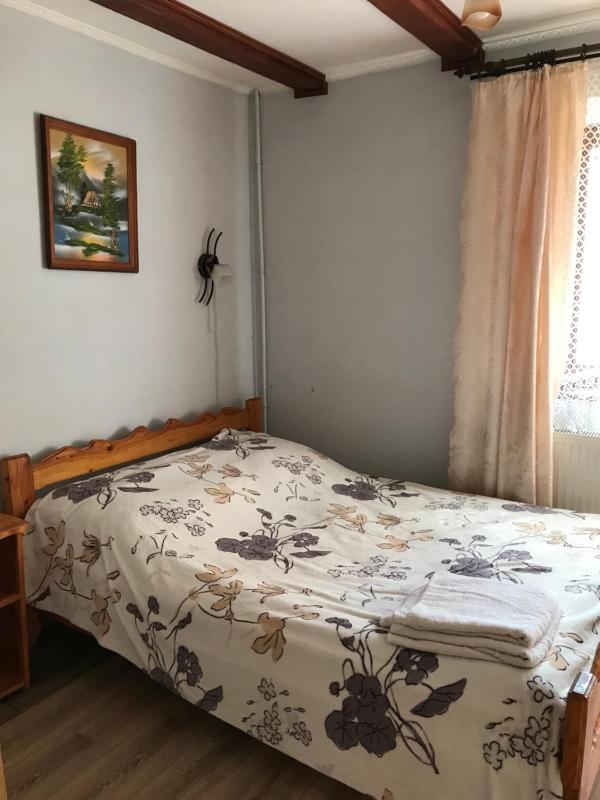 Three-Bedroom House image 4
