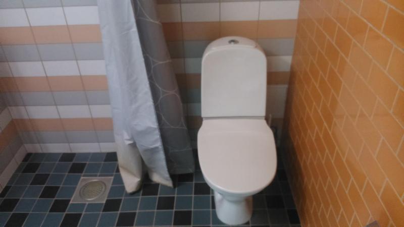 Single Room image 3