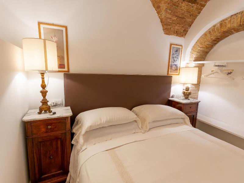 Saint Francis Studio Apartment - image 30