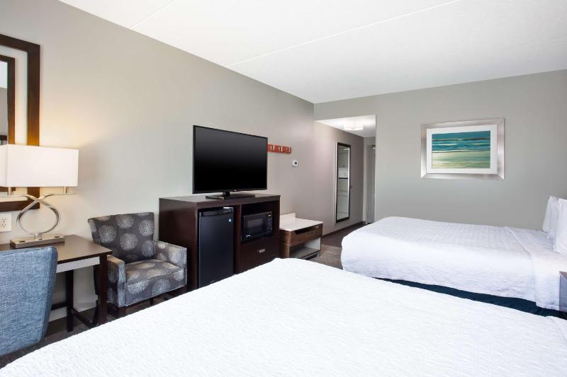 Room with Two Queen Beds - Non-Smoking image 1