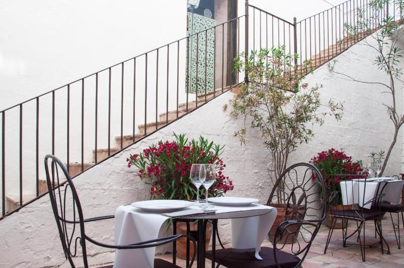 Hotel Hanoi - image 18