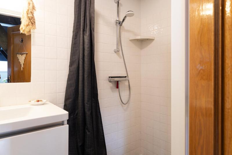 One-Bedroom House image 2