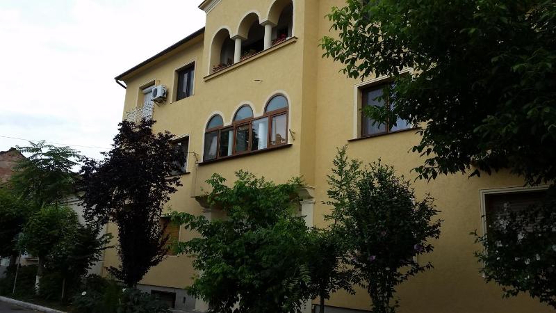 Moonlight Central Apartments - image 19
