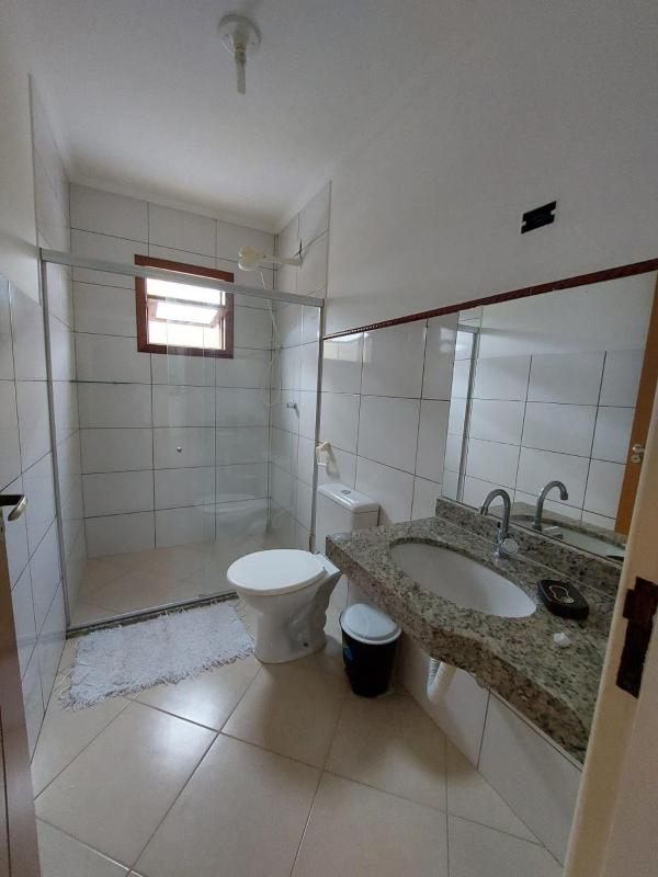 apartamento em porto seguro com piscina - image 22