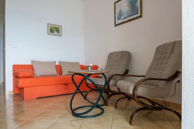 Sea view Apartment for 2-3 people - family - image 10