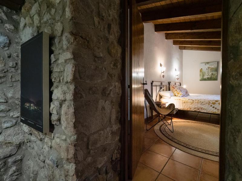 Double or Twin Room with Bathroom image 4