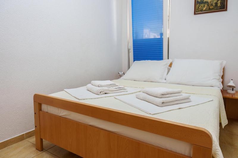 Sea view Apartment for 2-3 people - family - image 2