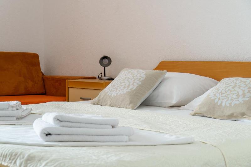 Sea view Apartment Studio for 2-3 people - close to commodities - image 12
