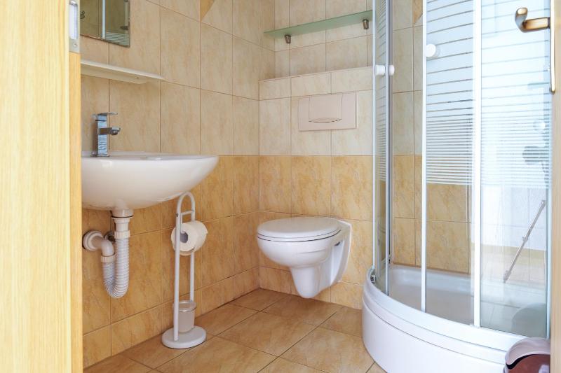 Sea view Apartment Studio for 2-3 people - close to commodities - image 6