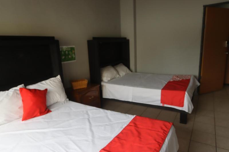 Standard Double Room image 1