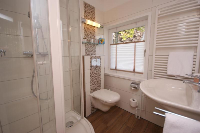 Double Room image 4