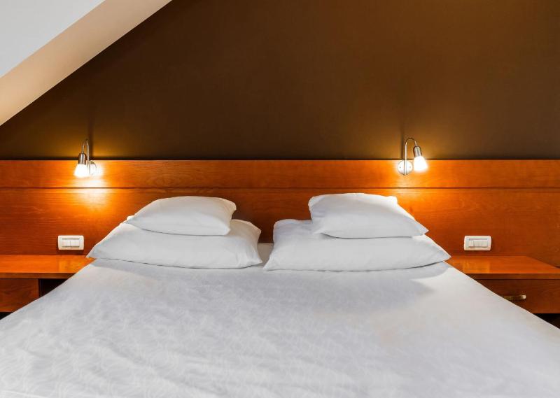  Attic Double or Twin Room image 1