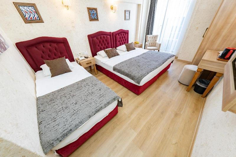 Standard Double Room image 1