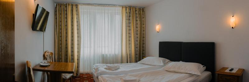 Double Room image 1