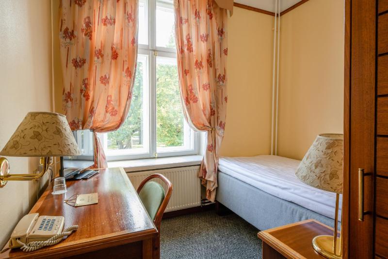 Single Room image 1