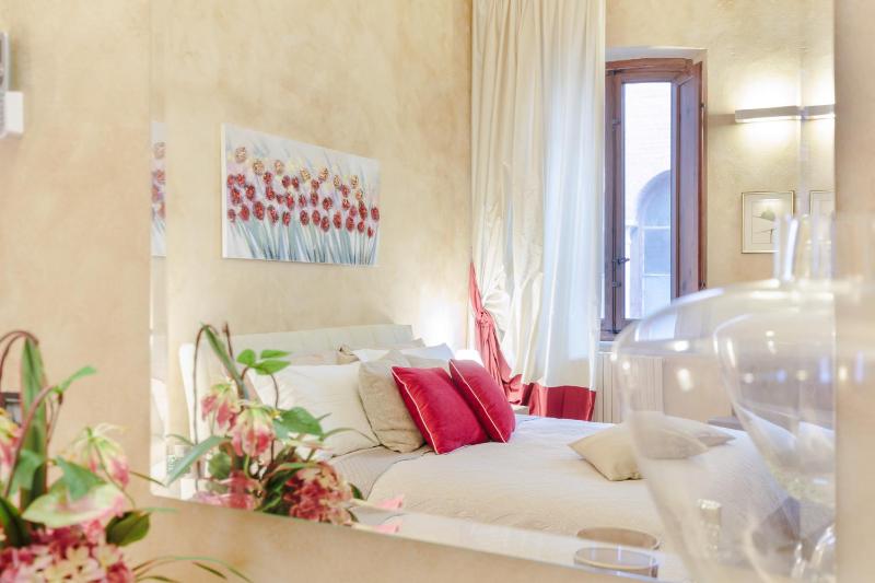 Casa Rosemary Convenient 3 bedrooms flat in central Lucca with air conditioning - image 7